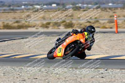 media/Jan-09-2022-SoCal Trackdays (Sun) [[2b1fec8404]]/Turn 11 (935am)/